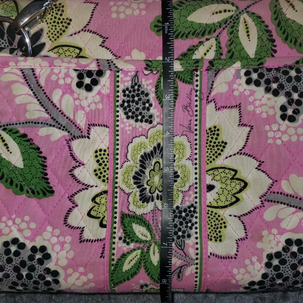 Vera Bradley Laptop Tablet Case- Priscilla Pink Pattern
